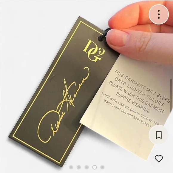 DG2 by Diane Gilman Black Blazer w/ Florals Size 2X - Picture 4 of 5